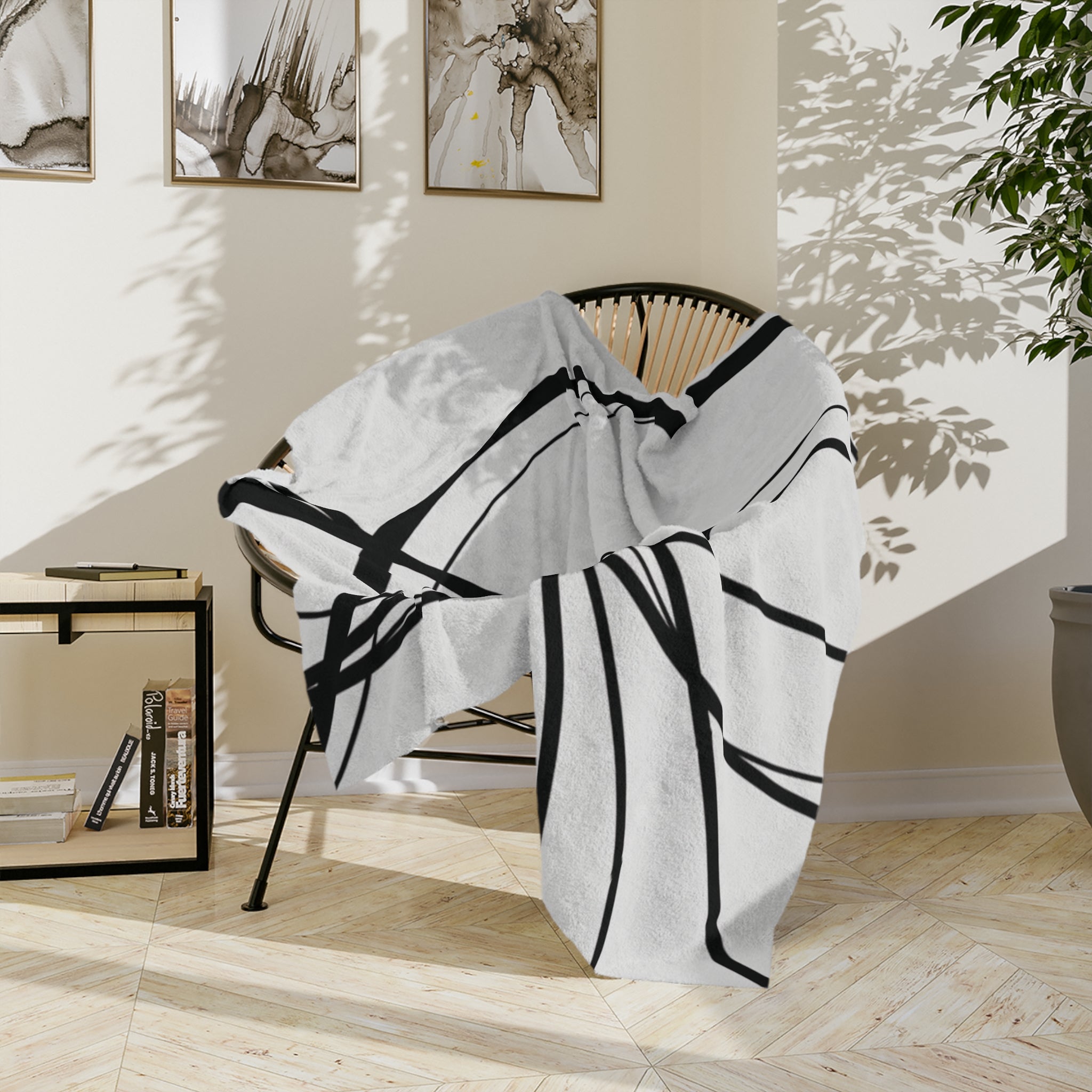 Curved Waves - Velveteen Microfiber Blanket