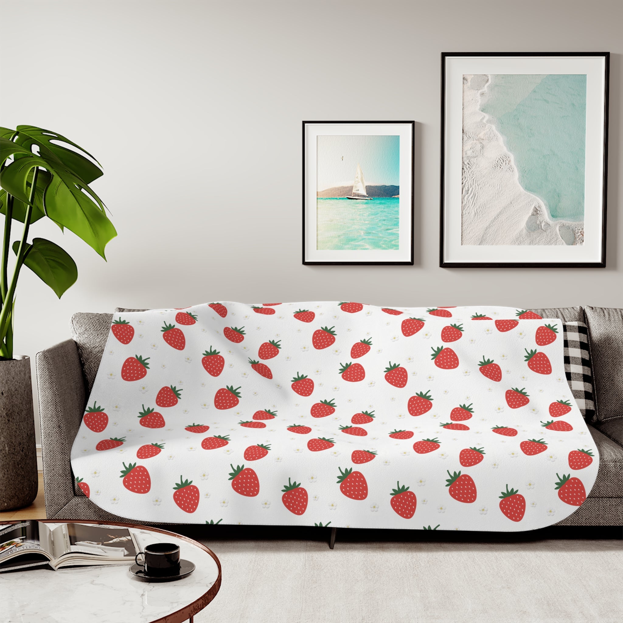 Strawberry Doodle - Sherpa Fleece Blanket